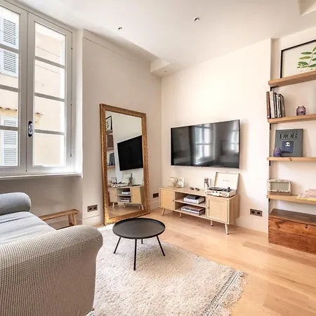 De L'horloge - Welkeys Appartement